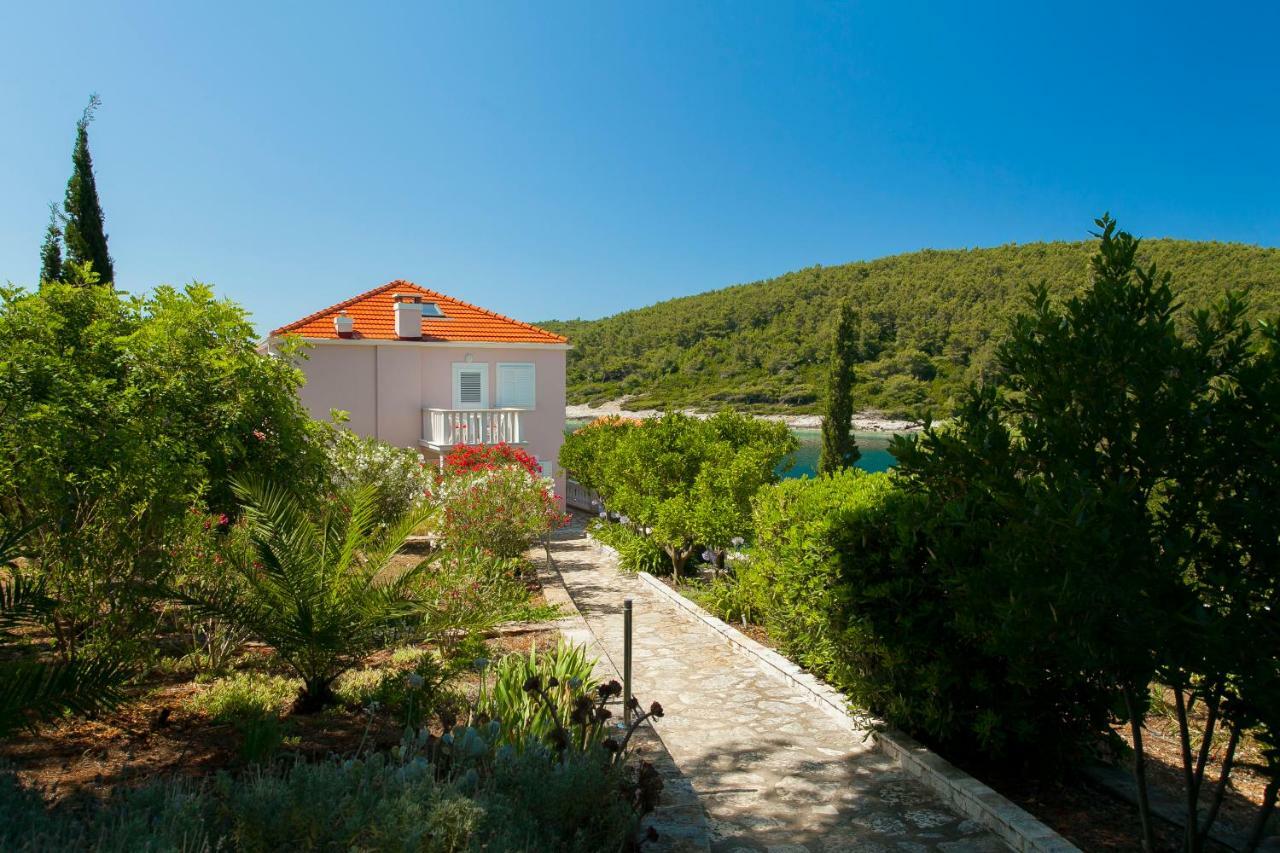 Waterfront Villa With Pool Vela Luka Buitenkant foto